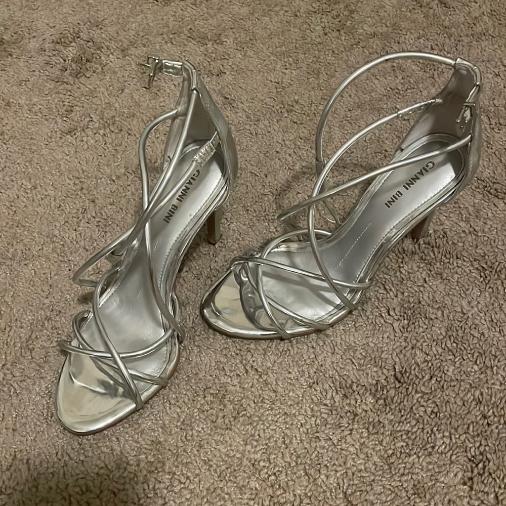 Silver GIANNI BINI heels